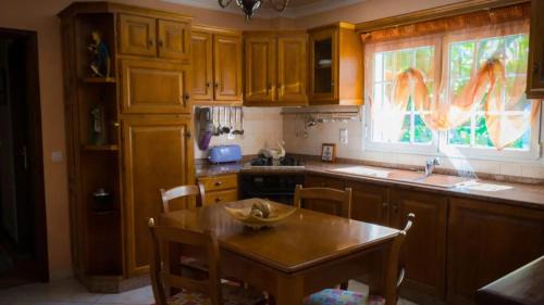Cabeceiras de Basto Villa | Elegant villa in Alvite with private pool