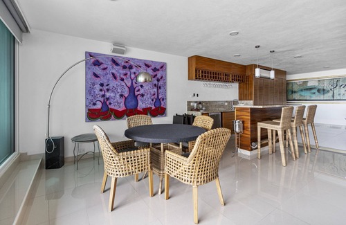 Bahia de Banderas Villa | Elegant Villa w/Pool, Beach, Chef & Padel Court