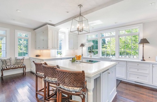 Bridgehampton House | Elegant Water Mill retreat with heated pool, terraces, and timeless.