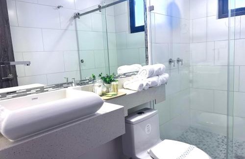 Barrio Rio de Piedras Apartment | Elegante condominio Ejecutivo familiar