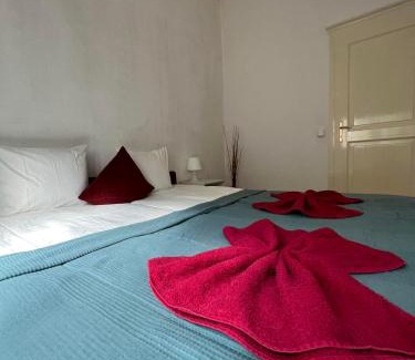 Terezvaros Apartment | Elena Suite
