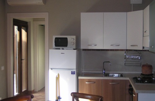 Monserrato House | Elengant typical house with garden, quiet zone, near beach and center city.