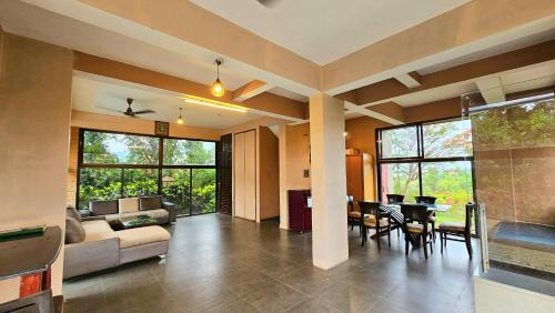 Waksai Villa | Elephant House Luxury Villa with Curve Pool-Colossal Garden-Panoramic View