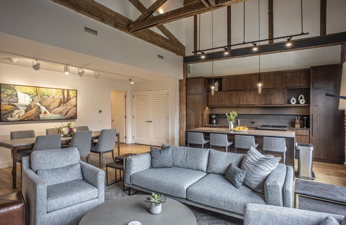 Downtown Asheville Hotel | Elevation Lofts Hotel