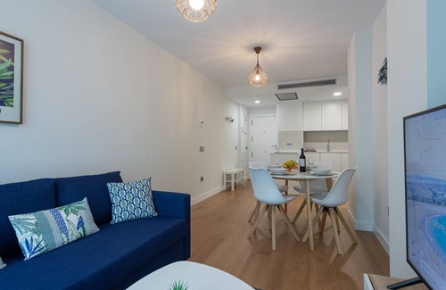 Las Palmas de Gran Canaria Ski Chalet | Eli Canteras - Park & Airco By CanariasGetaway