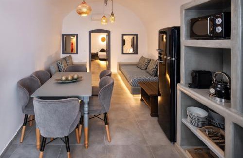Messaria Apartment | Elia 2 bedroom cavehouse with indoor jacuzzi