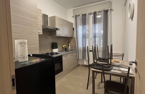Mariano Comense Apartment | ~[Elio's House]~ [Central Between Como And Milan ]