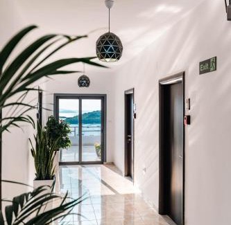 Ksamil Hotel | Elio's Rooms