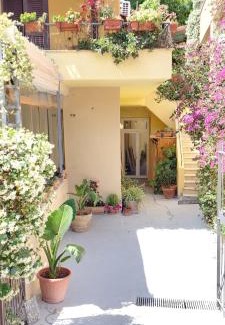 Zona LIII Tomba di Nerone Apartment | Elisa e Carla House Beautiful apartments on the Cassia