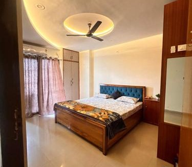 Sualkuchi Bed & Breakfast | Elite 7