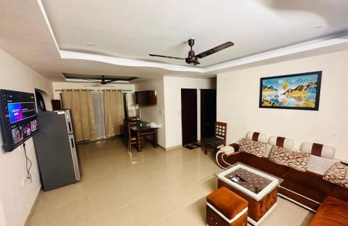 Sualkuchi Bed & Breakfast | Elite 7