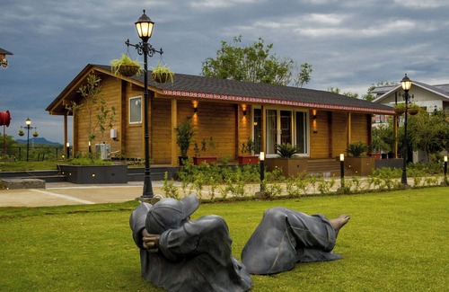 Kudal Villa | ELIVAAS Esh Birch