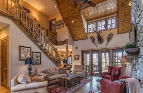 Newland House | Elk Camp Lodge