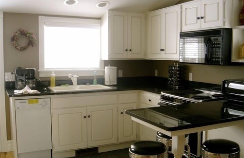 Elk Rapids House | ELK RAPIDS Historic Home REDONE