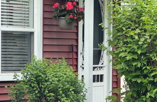 Elk Rapids House | ELK RAPIDS Historic Home REDONE