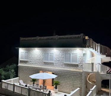 Zrnovo Apartment | Ellara Residence Apartment with a fantastic view