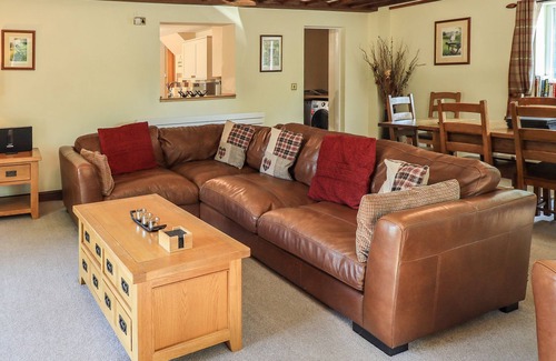 Underbarrow Cottage | ELLERBECK BRIDGE, pet friendly, character holiday cottage in Kendal