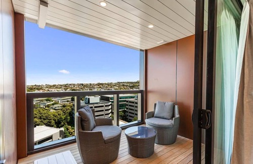 Greenlane - Ellerslie Apartment | Ellerslie Escape: 2BR + Balcony by Zodiak Stays
