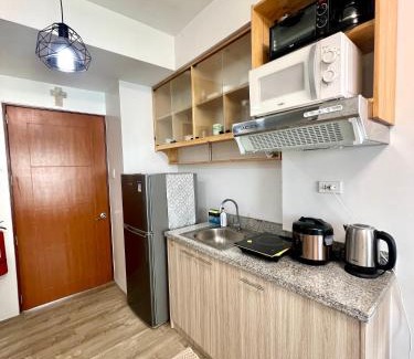 Bantud Hacienda Apartment | Elles Escape - One Bedroom with Balcony