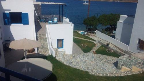 Livadia Apartment | Ellibay