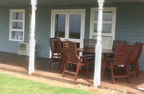 Augusta House | Ellis Street Studio - you can see right out over the river to the ocean - Ellis Street Studio - views over the river
