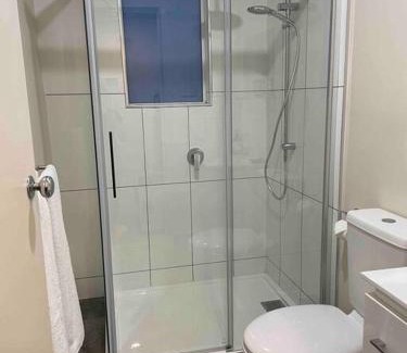 North Hobart Apartment | Elliston Cottage North Hobart x 2