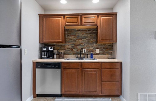 Rapid City Apartment | Elm Avenue · ★Charming Home★Pet-Friendly★LG Fenced Backyard★