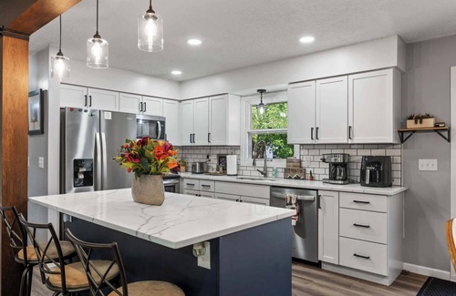 Maple Grove House | Elm Creek Retreat in Maple Grove
