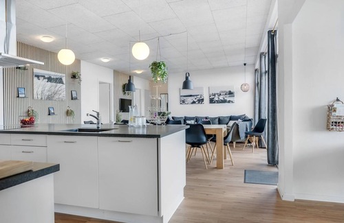 Ronbjerg House | "Eloise" - 50m to the fjord by Interhome