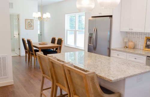 Burlington House | Elon University & Country Club Area Newly Built 3BDR home large private backyard
