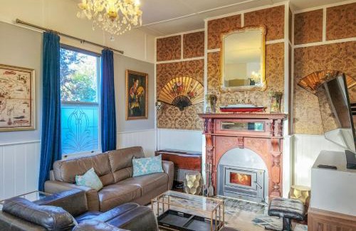 Hepburn Springs House | Elroma, a grand Federation house in Hepburn Springs