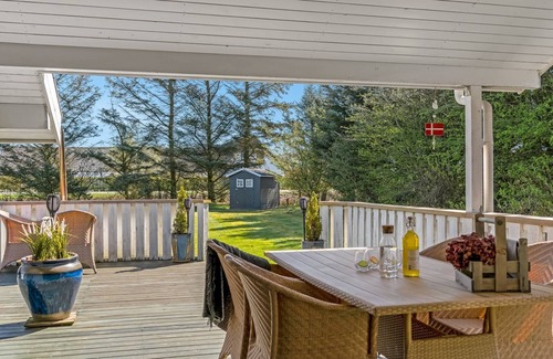 Grønhøj House | "Elsemaria" - 1.3km from the sea by Interhome