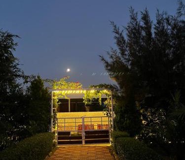 Mhow Hotel | Elure Cafe and Stays