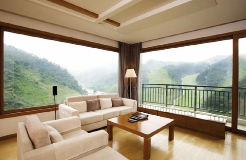 Namsan Resort | Elysian Gangchon Resort
