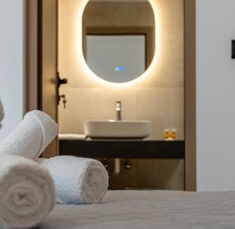 Karpathos Town Apartment | Elysian Studios Karpathos