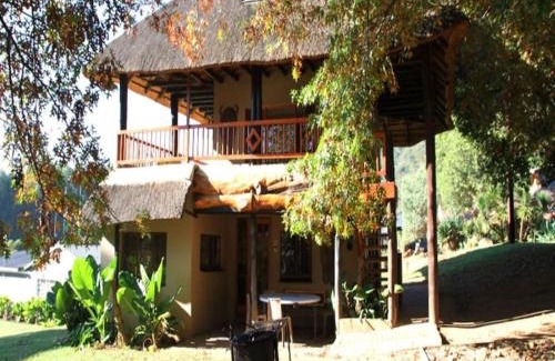 Piet Retief Bed & Breakfast | Emahlathini Guest Farm