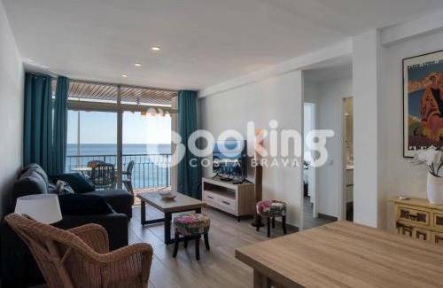 Platja d'Aro Apartment | Embajador 2 Apartament a primera línia de mar per 5 persones