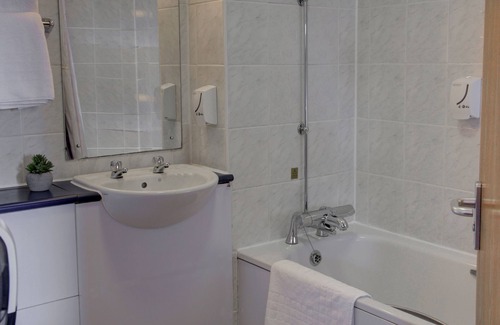 Team Valley Hotel | Embassy Newcastle, Sure Hotel Collection by Best Western