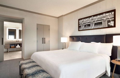 Seaside Hotel | Embassy Suites by Hilton Monterey Bay Seaside