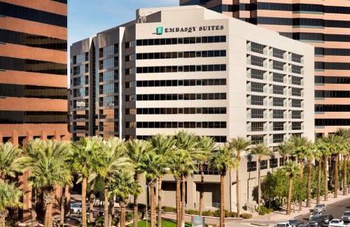 Encanto Hotel | Embassy Suites by Hilton Phoenix Downtown North