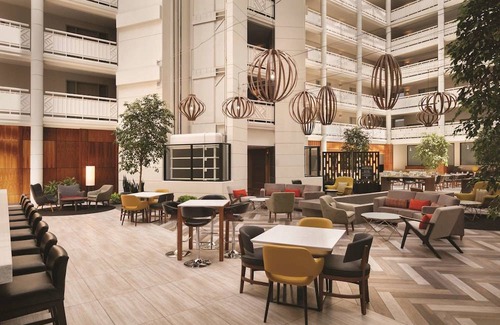 Richmond Hotel | Embassy Suites by Hilton Richmond