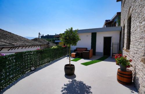 Gjirokaster Apartment | Emblematic House 3