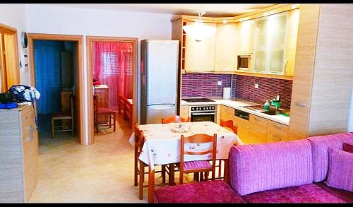 Kriopigi Apartment | Emerald Apartment with Sea View