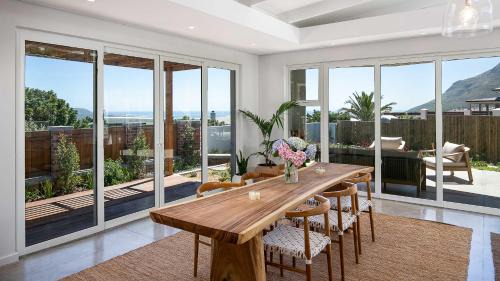 Noordhoek House | Emerald Chic Noordhoek - solar backup