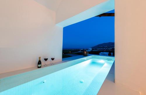Karterados Hotel | Emerald Collection Suites