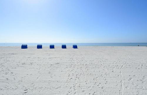 North Redington Beach House | Emerald Isle 101