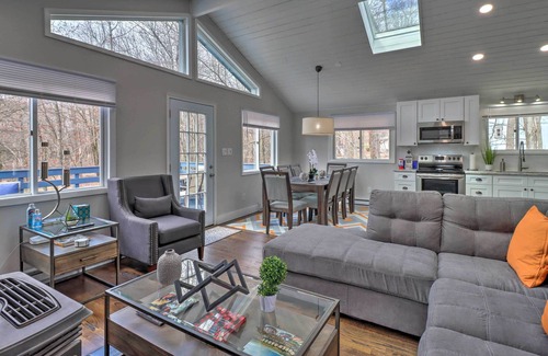Long Pond House | Emerald Lakes Home Near Kalahari & Camelback!