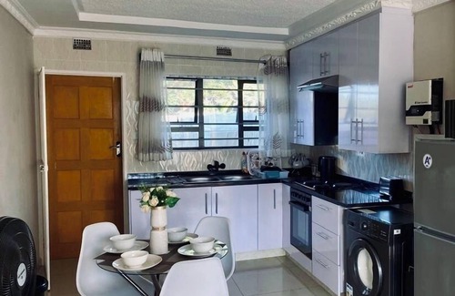Harare House | Emerald Suite 3-Bed House in Harare