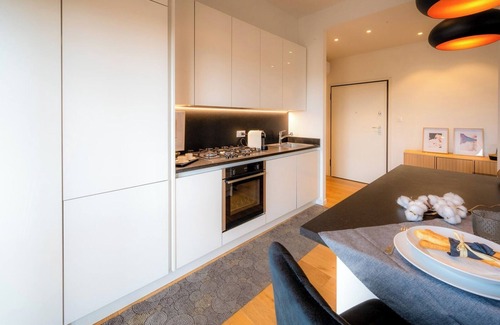 San Faustino-Madonnina-Quattroville House | Emilia Suite Garden