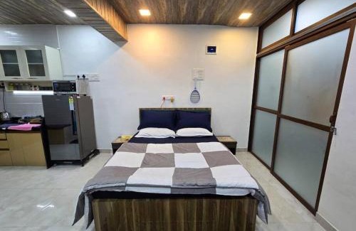 Pali Hill Apartment | Emly Villa Comfortable Cozy 1bhk Apartment